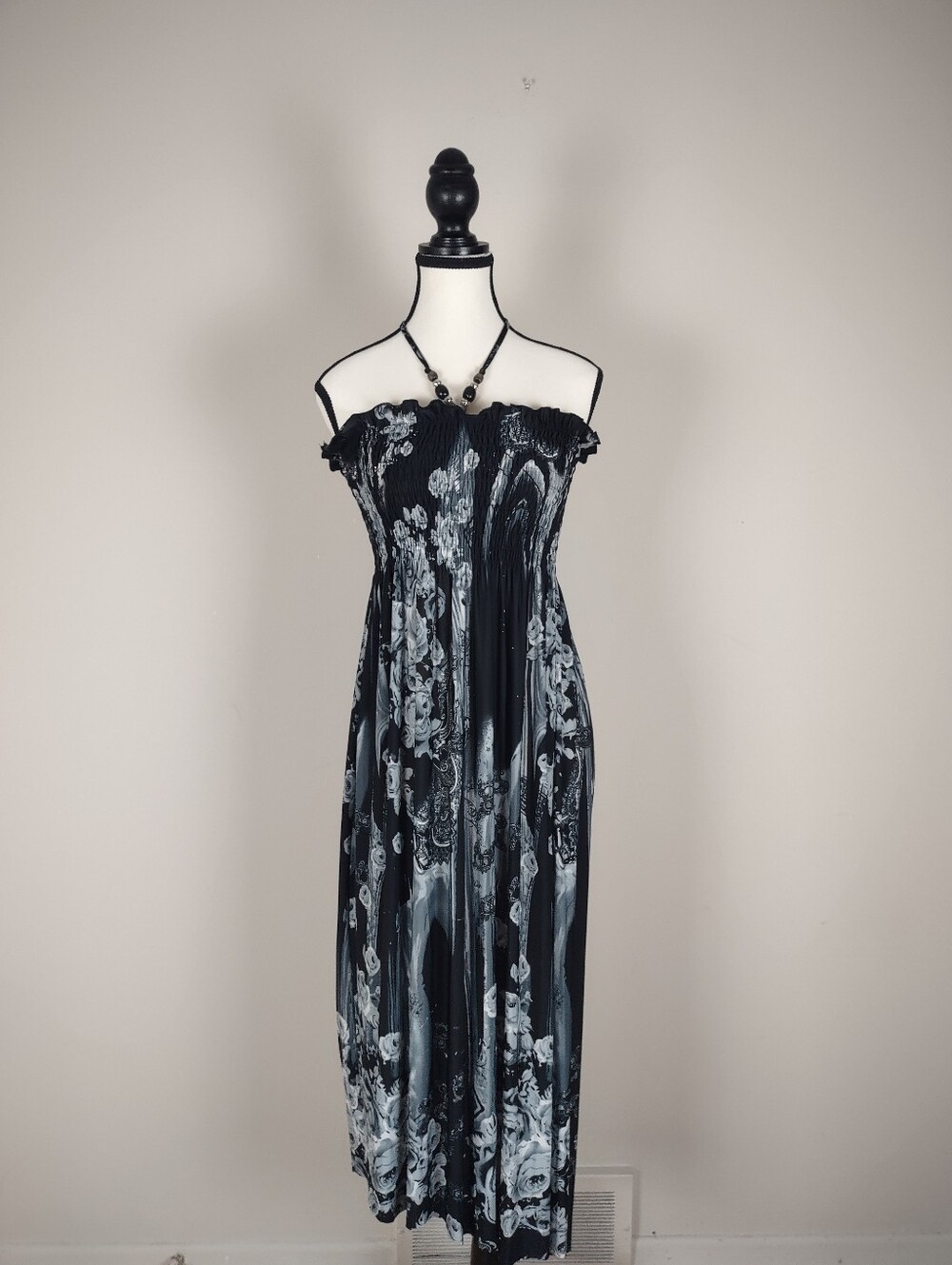 Black & White Floral Smocked Halter Midi Dress Size S